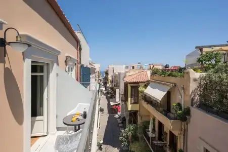 Veneri Boutique Suites - 13