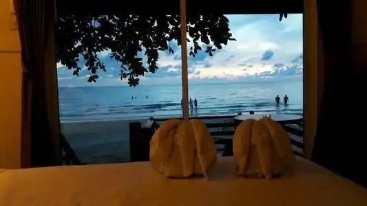 Apple Beachfront Resort - 77