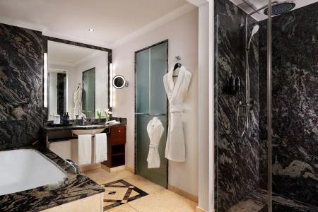 The St. Regis Mardavall Mallorca Resort - 8