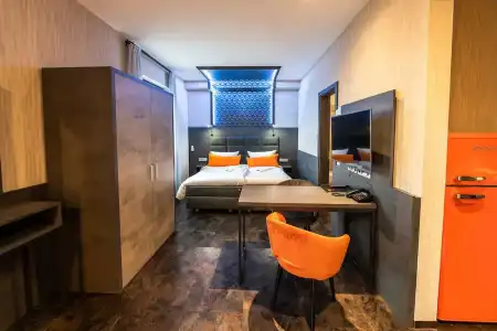 Premium by GS - 50