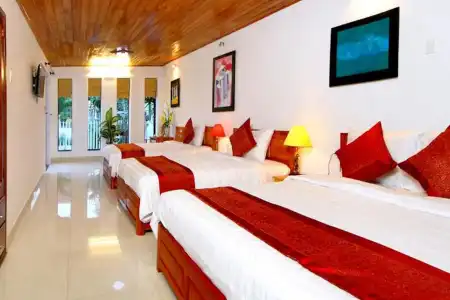 Red House Homestay - 1