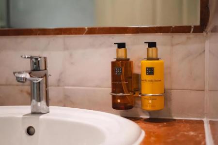 Twenty Nevern Square - 137
