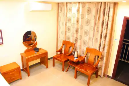 Junshe Boutique Guest House - Hostel - 12