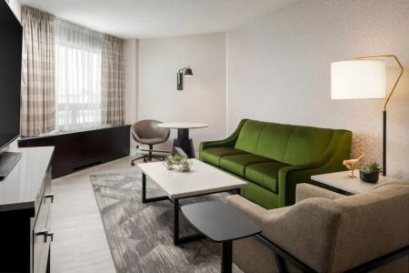Sheraton Montreal Airport - 52
