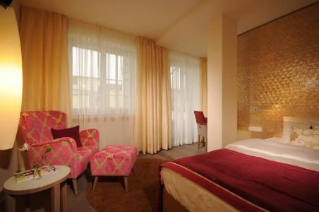 Best Western Premier Victoria - 28