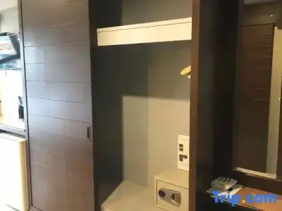 Wsotel and Serviced Apartment - 53