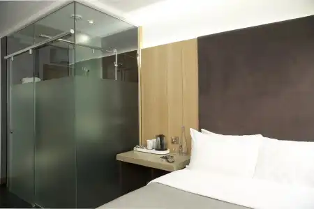 The Z Piccadilly - 23