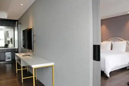 Goodrich Suites, Jakarta - 34