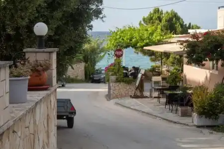 Vaso Alykanas Studios - 9