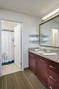Residence Inn Lansing West - 8
