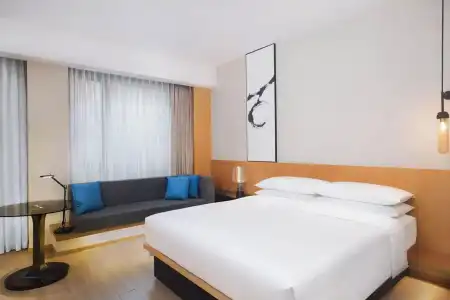 Fairfield by Marriott Shanghai Jing'an - 2