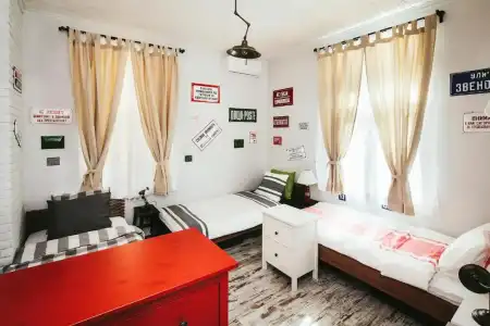 5 Vintage Guest House - 24