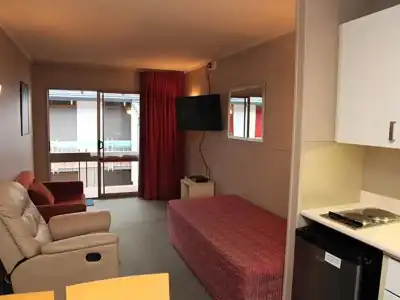 Epsom Motel - 43