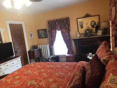 A Moment in Time Bed & Breakfast - 2
