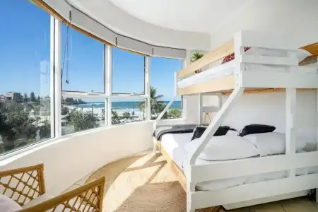 Rolling Surf Resort - 290