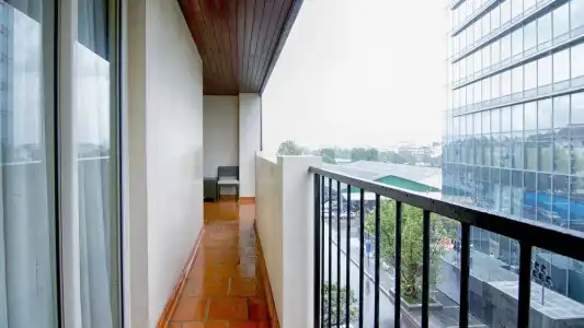 Central Mansions Serviced Apartment - 7