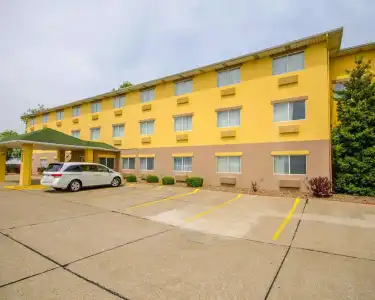 Quality Inn Evansville Eastland Area - 0