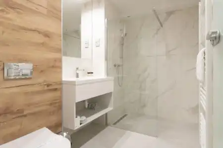 Onyx Luxury - 8