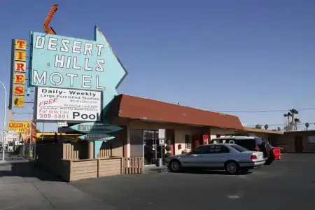 Desert Hills Motel - 0