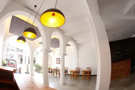 C Negombo - 11