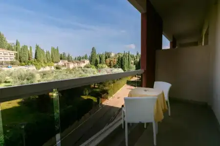 Continental Wellness & Spa - 39