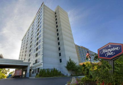 Hampton Inn NY-JFK - 26