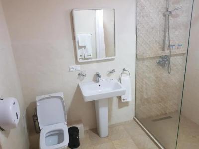 Cross Health Spa Center - 72