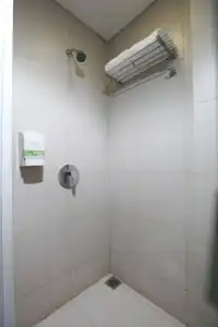 Whiz Cikini Jakarta - 19