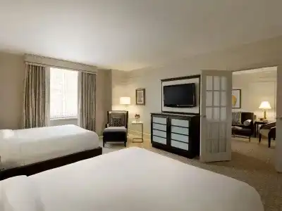 Fairmont Vancouver - 52