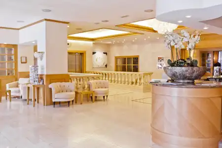 Le Châtelain - 1