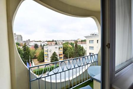 Eger & Park - 53