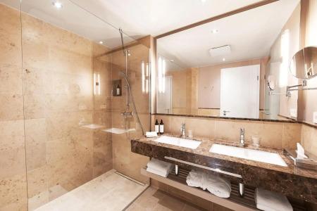 Berggasthof Königstuhl - 9