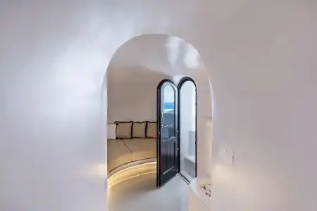 Olvos Luxury Suites - 9