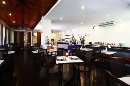 B2 Premier & Resort - 20