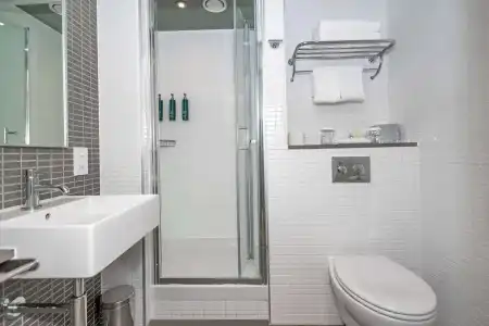DoubleTree by Hilton London -Tower of London - 50