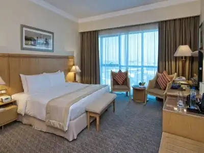 City Seasons Dubai - 4