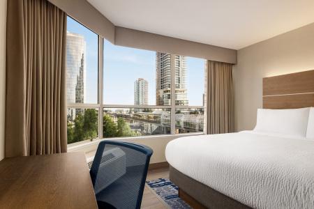 Holiday Inn Express Vancouver-Metrotown (Burnaby) by IHG - 21