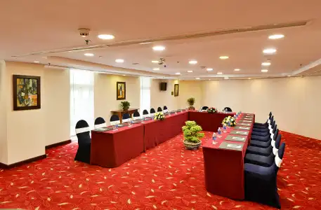Grand Saigon - 17
