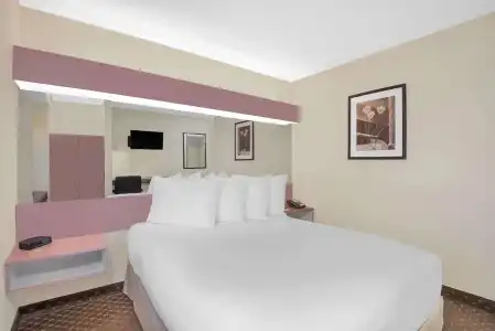 Sleep Inn Erie near Sports Center - 35