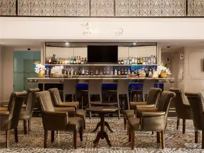 Mövenpick Myth Patong - 33