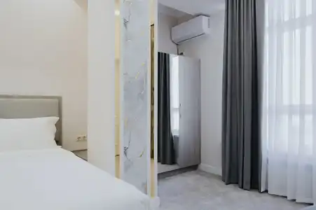 Bon - 1