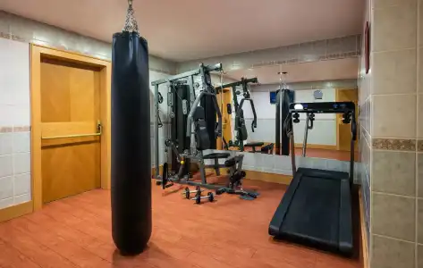 1 Bed Flat - Sleeps 2 - Pets - Parking - Wifi - 18