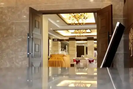 The Golden Palms & Spa Delhi - 26