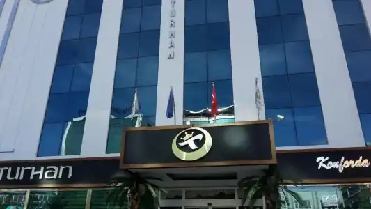 İzgi Turhan - 0