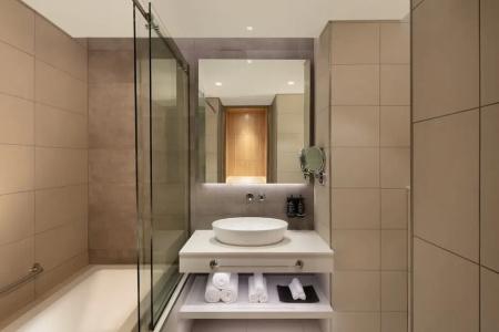 Holiday Inn Dubai Business Bay - 27