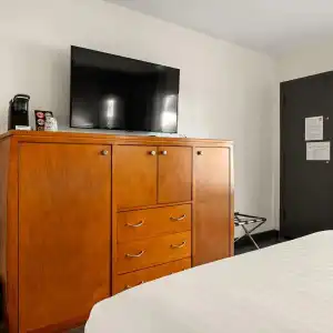 Vagabond Inn Glendale - 42