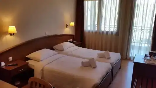 Xenios Dias Boutique - 12