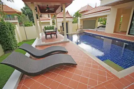 Bang Saray Pool Villa by Pattaya Sunny Rentals - 13