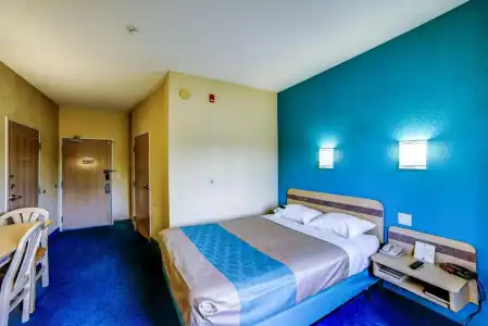 Motel 6 Huntsville, ON - 24