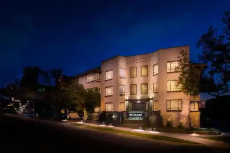 Crest on Barkly Serviced Apartments - 41